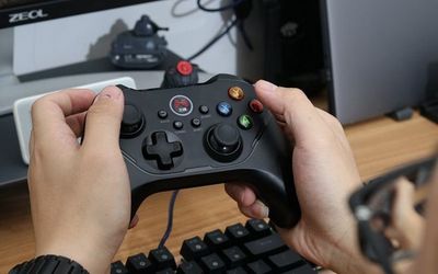 精準(zhǔn)、絲滑,讓神操作不變形 北通阿修羅2 Pro無(wú)線游戲手柄體驗(yàn)與游戲開(kāi)發(fā)視角